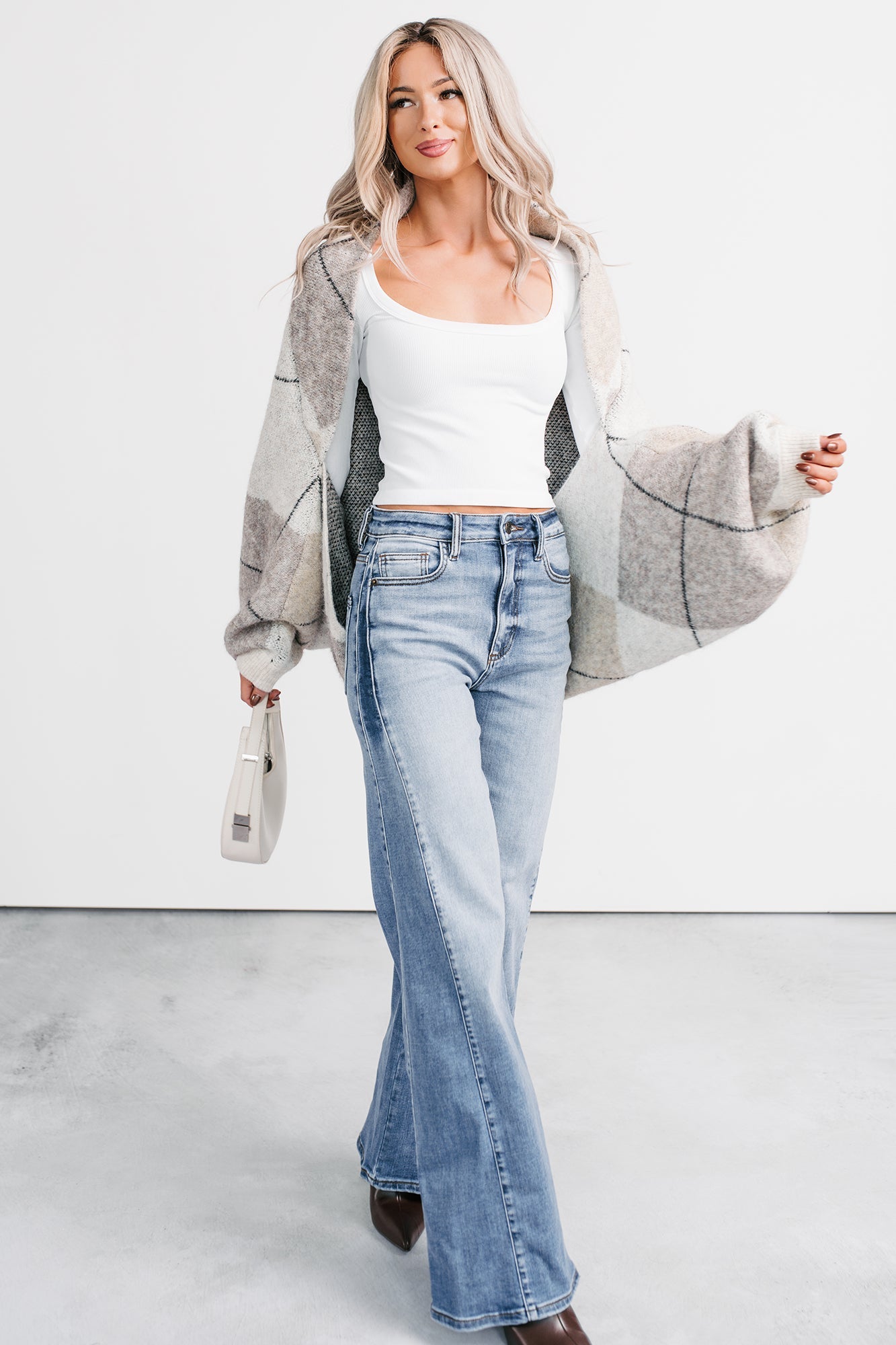 Quiet Day In Argyle Knit Shrug Cardigan (Oatmeal)