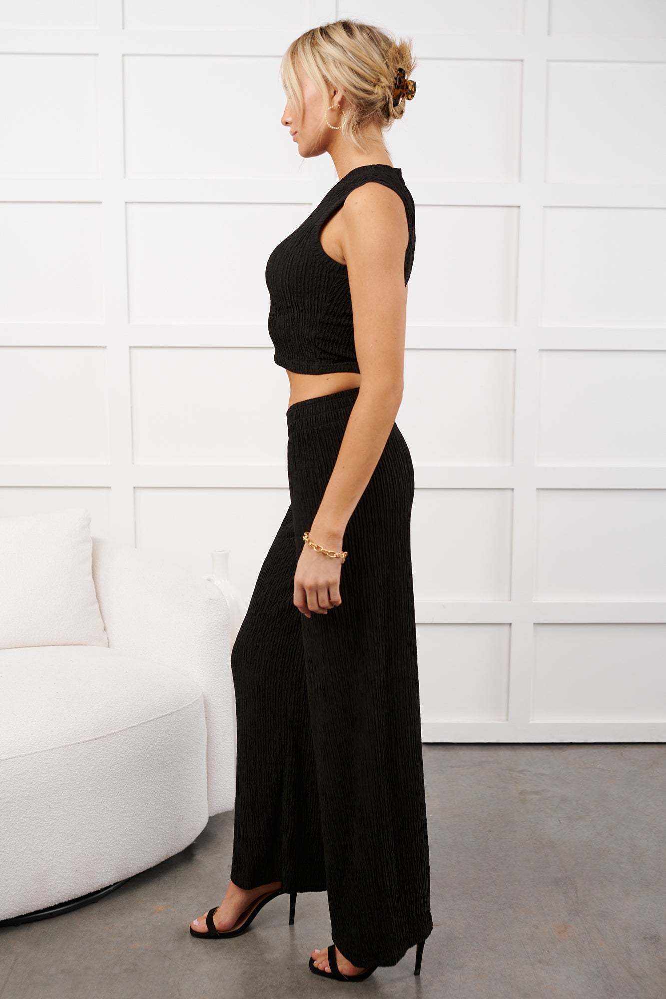 Sunday Slow-Down Textured Two-Piece Set (Black)