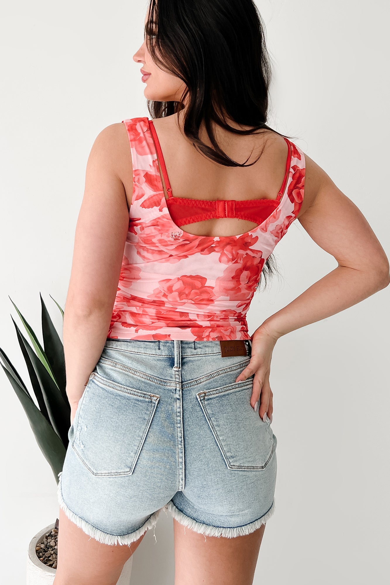 Slay All Day Sleeveless Floral Built-In Bra Top (Coral)