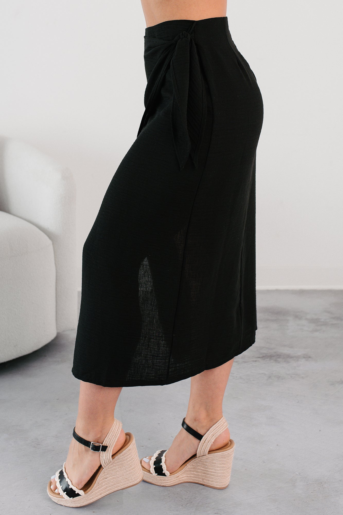 Sunlit Paths Woven Wrap Tie Skirt (Black)